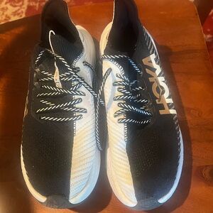 Women’s size 8.5 Hoka